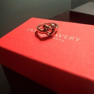 James Avery RETIRED Heart Knot ring